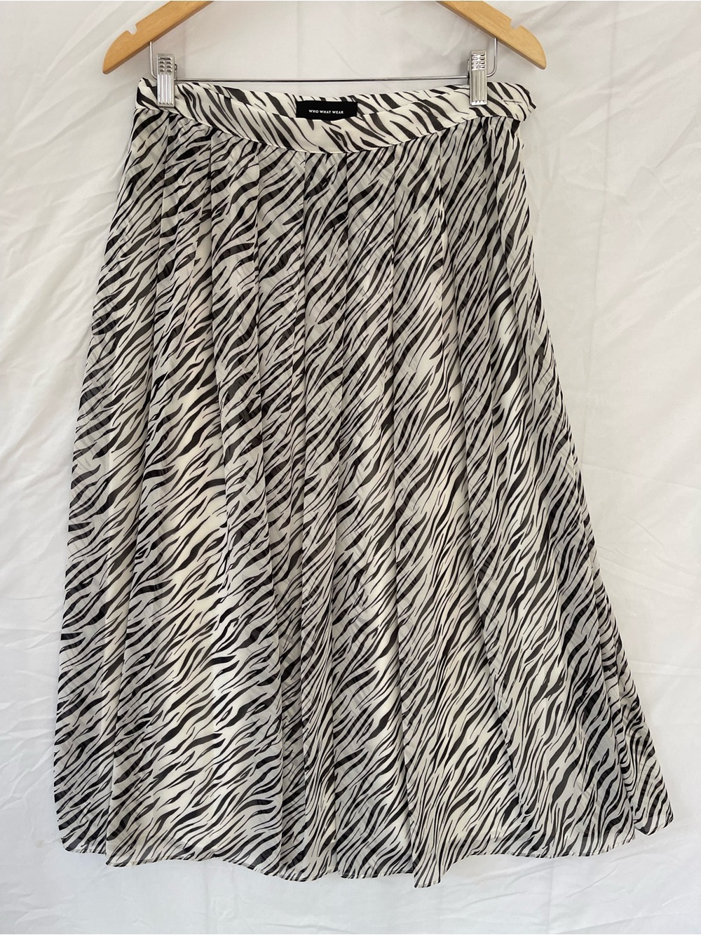 Who What Wear Black & White Zebra-Print Pleated Midi Skirt